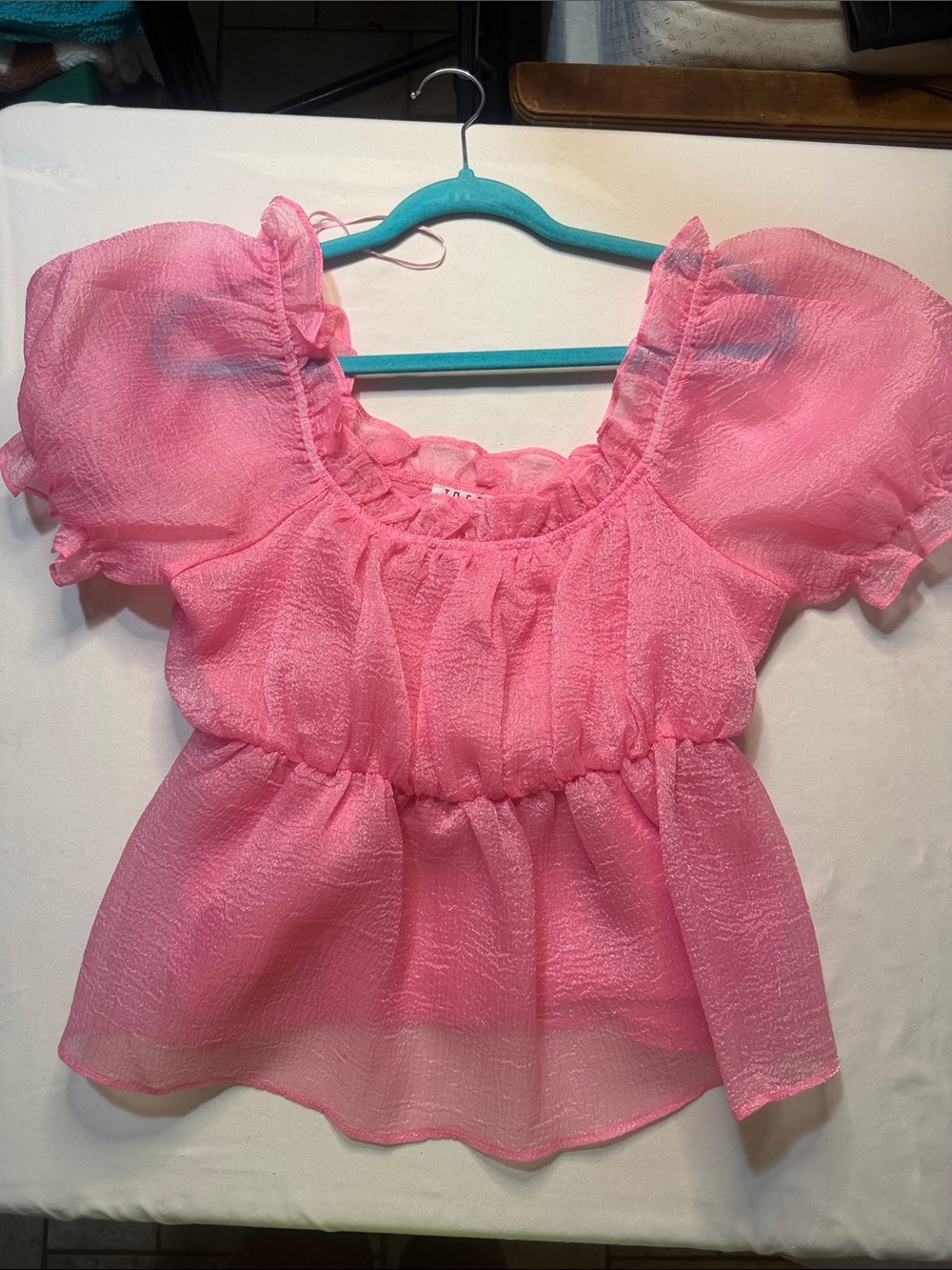 TCEC Pink Puff Sleeve Peplum Blouse